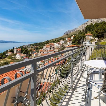 Apartments With A Parking Space Mimice, Omis - 2805 외부 사진
